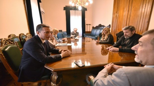 PJ ENCUENTRO CON CARLOS CASERIO