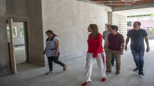 PVCIA BS AS MARÍA EUGENIA VIDAL SUPERVISÓ LA OBRA DE UN JARDÍN DE INFANTES