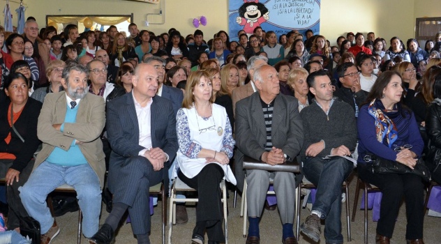 ab ESCUELA N44 (2)