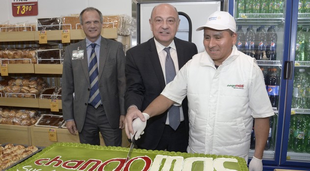 ab Inauguración Walmart Claypole (2)