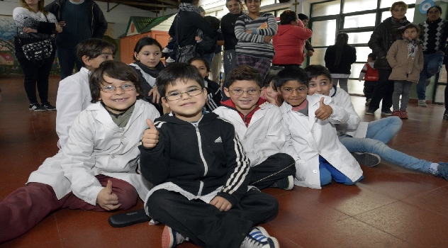ab anteojos niños