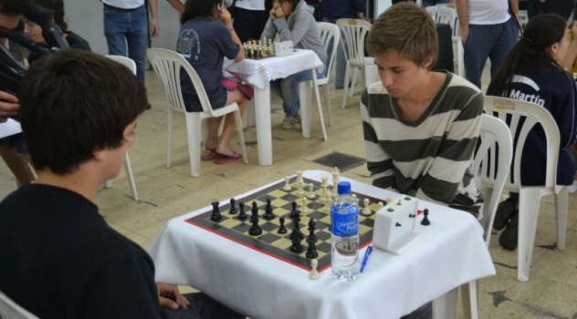 ab jegos en Brown
