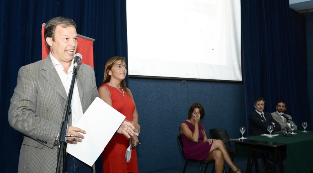 ab trabajo p jovenes