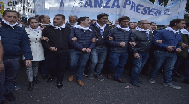 ee Gray- movilización - repudio 2x1