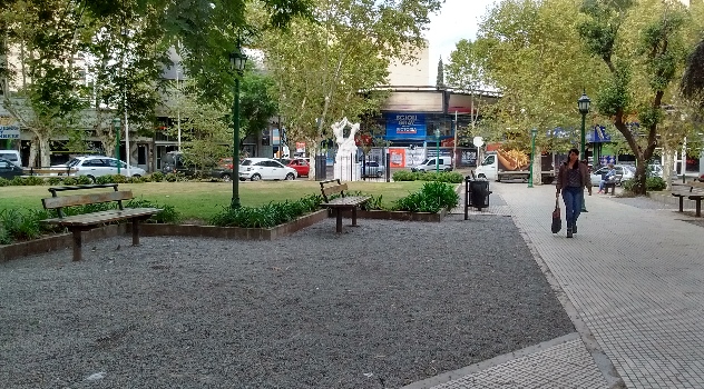 ee PlazLosFundadores ySantamarina (1)