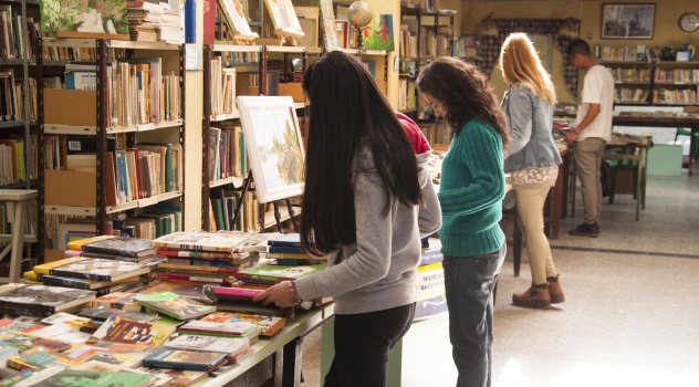 ee llega Feria de Libros usados Bibloteca Bernardino Rivadavia