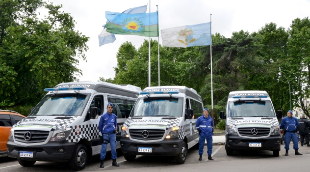 ee-nvosvehicpolicial