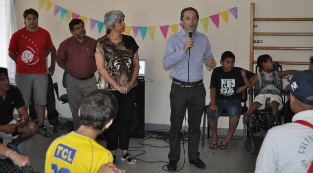 eeCENTRO MUNICIPAL DE REHABILITACION  6 dic 2014 (12)