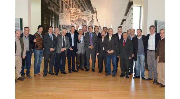 lh con-Randazzo-y-mas-intendentes-2-(foto-prensa-San-Vicente)