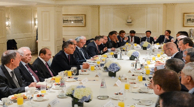 macri desayno1