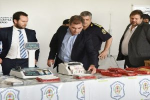 ms Operativo Esvásticas Blancas