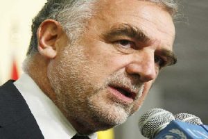 para-moreno-ocampo-fue-demasiado-lejos-para-ser-una-simple-denuncia-0125-g1